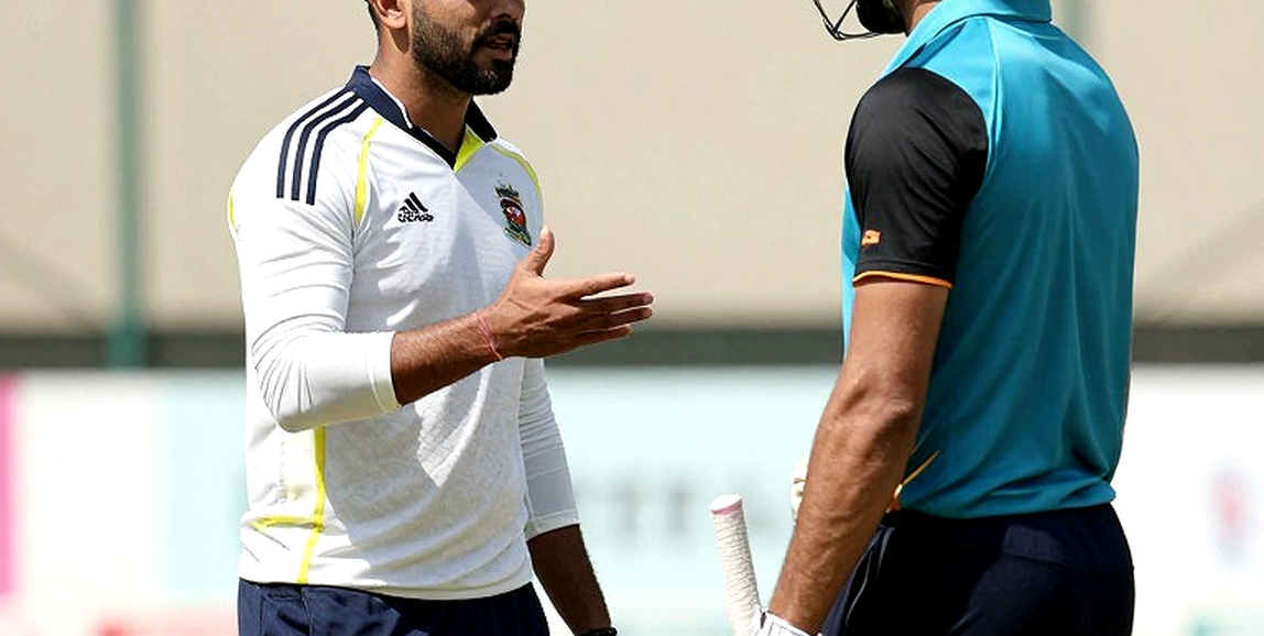 একই এগারো, টানা ছয় ম্যাচ: আহমেদাবাদে যে ঋণ শোধ হয়নি