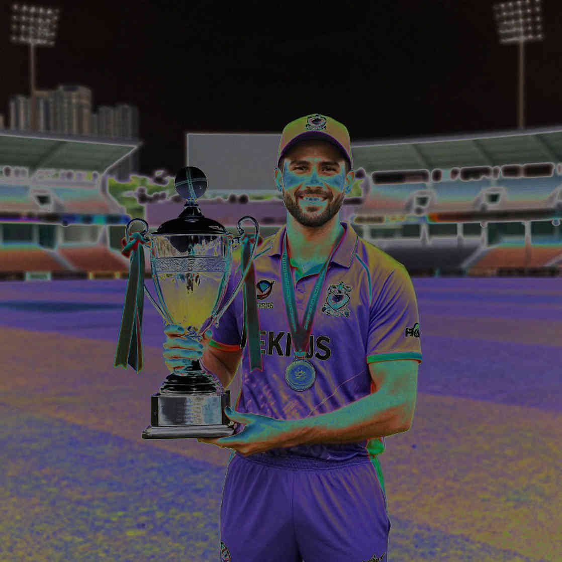 গলার পেশিতে ব্যথা, ১৭০ রানের ঘাটতি আর অস্ট্রেলিয়ার হাতে থাকা একমাত্র পুঁজি — সময়